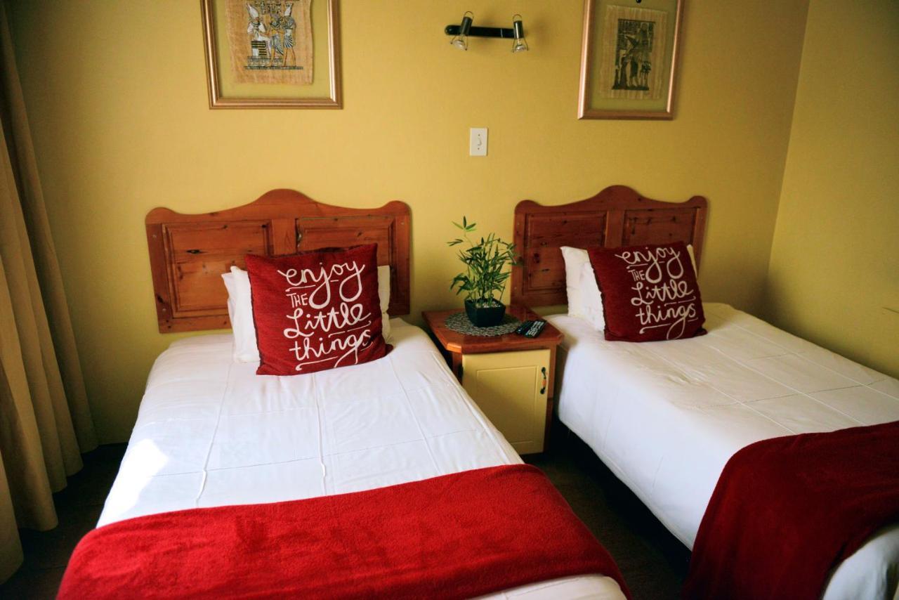 Rita'S Guesthouse Cc فرايهيد المظهر الخارجي الصورة