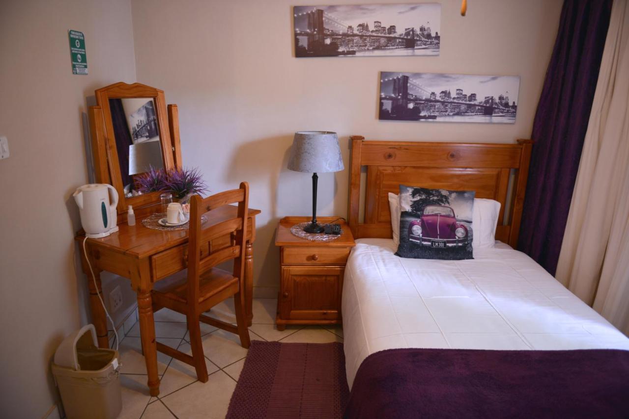 Rita'S Guesthouse Cc فرايهيد المظهر الخارجي الصورة
