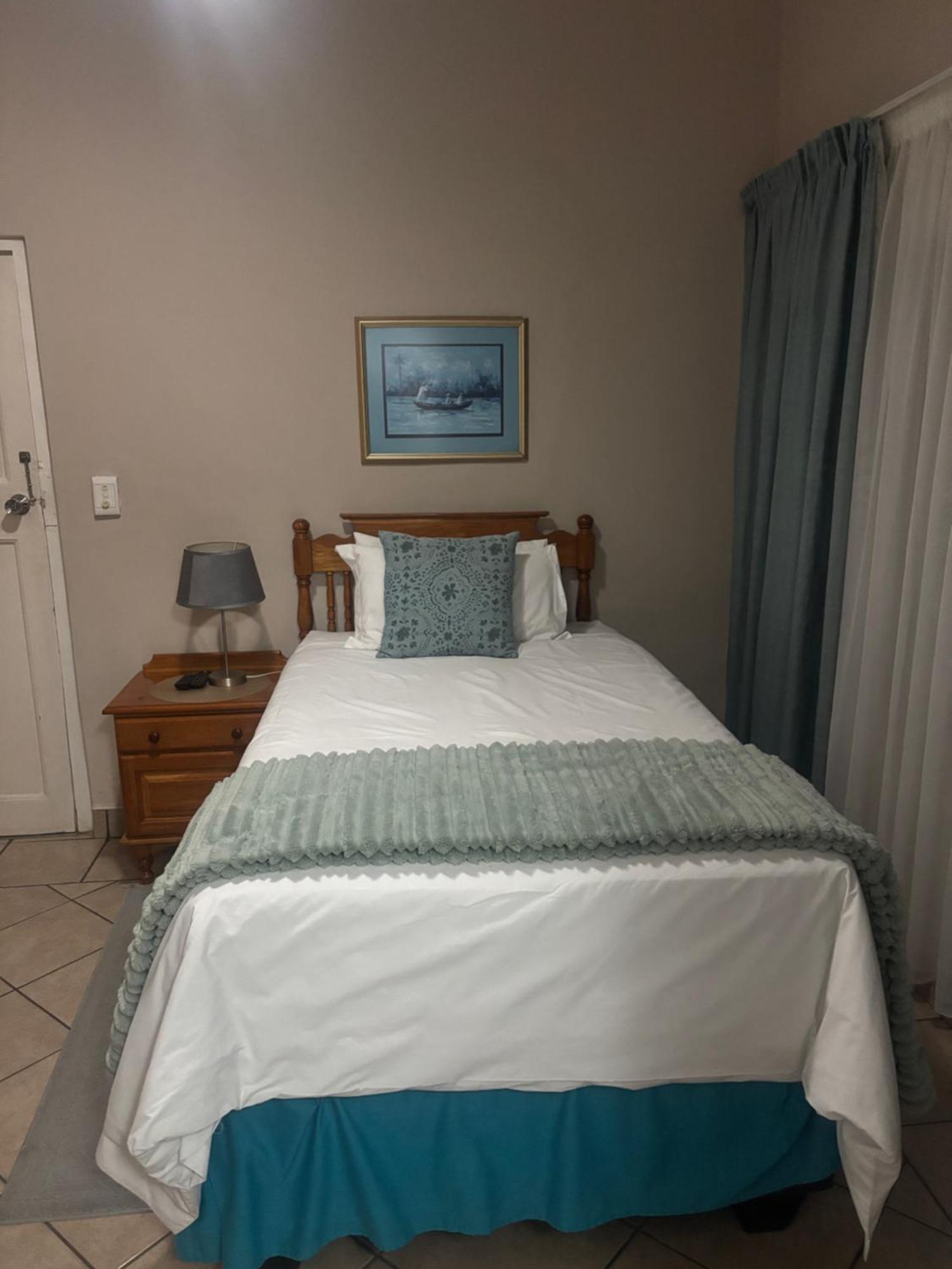 Rita'S Guesthouse Cc فرايهيد المظهر الخارجي الصورة