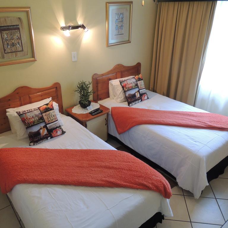 Rita'S Guesthouse Cc فرايهيد المظهر الخارجي الصورة